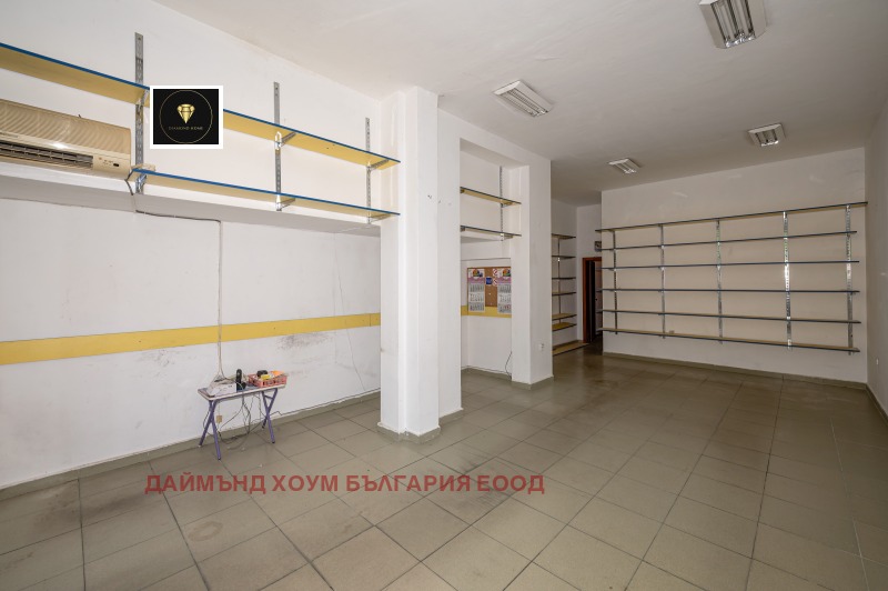 Na sprzedaż  Sklep Plowdiw , Trakija , 64 mkw | 53867061