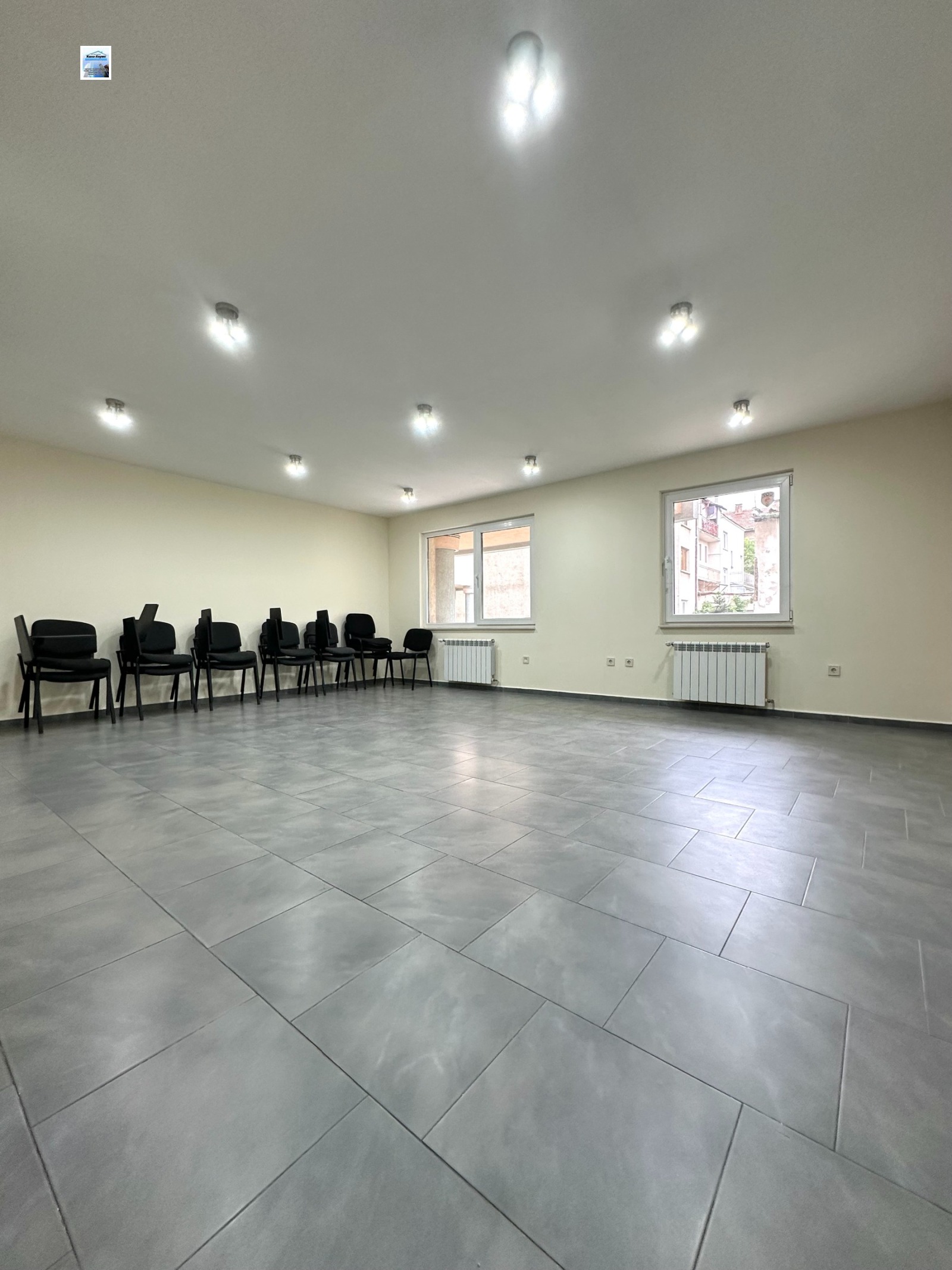 Продава МНОГОСТАЕН, гр. София, Център, снимка 4 - Апартаменти - 54641916