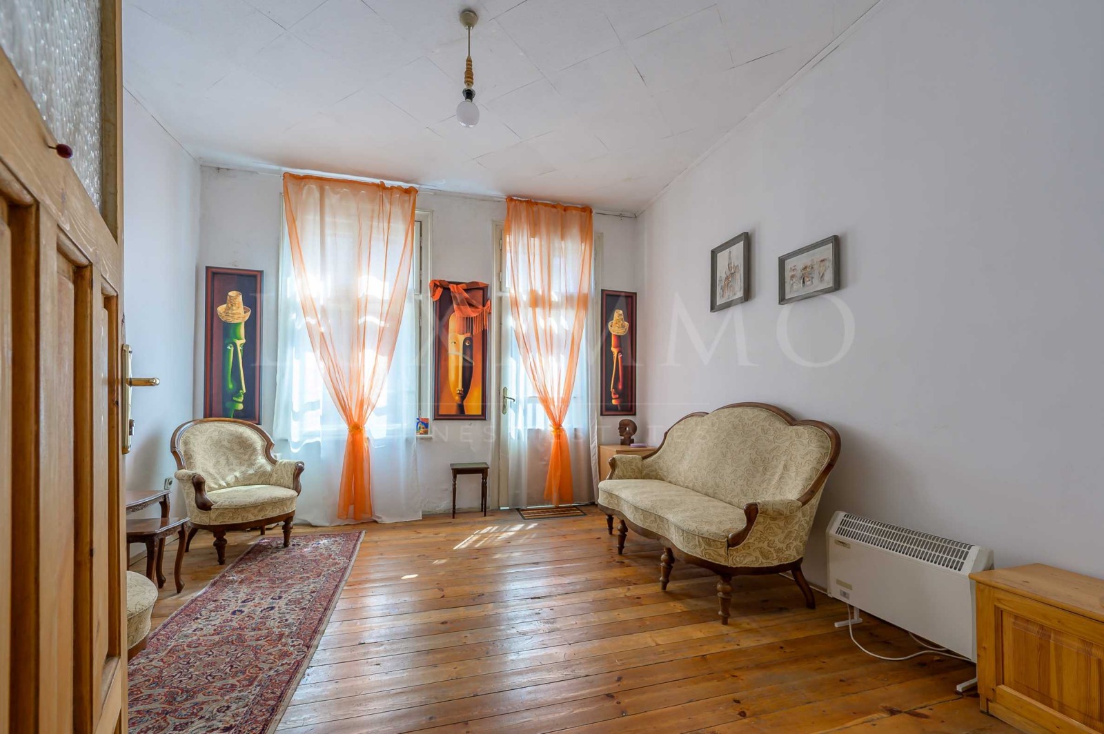 Продава КЪЩА, гр. София, Център, снимка 3 - Къщи - 54201561