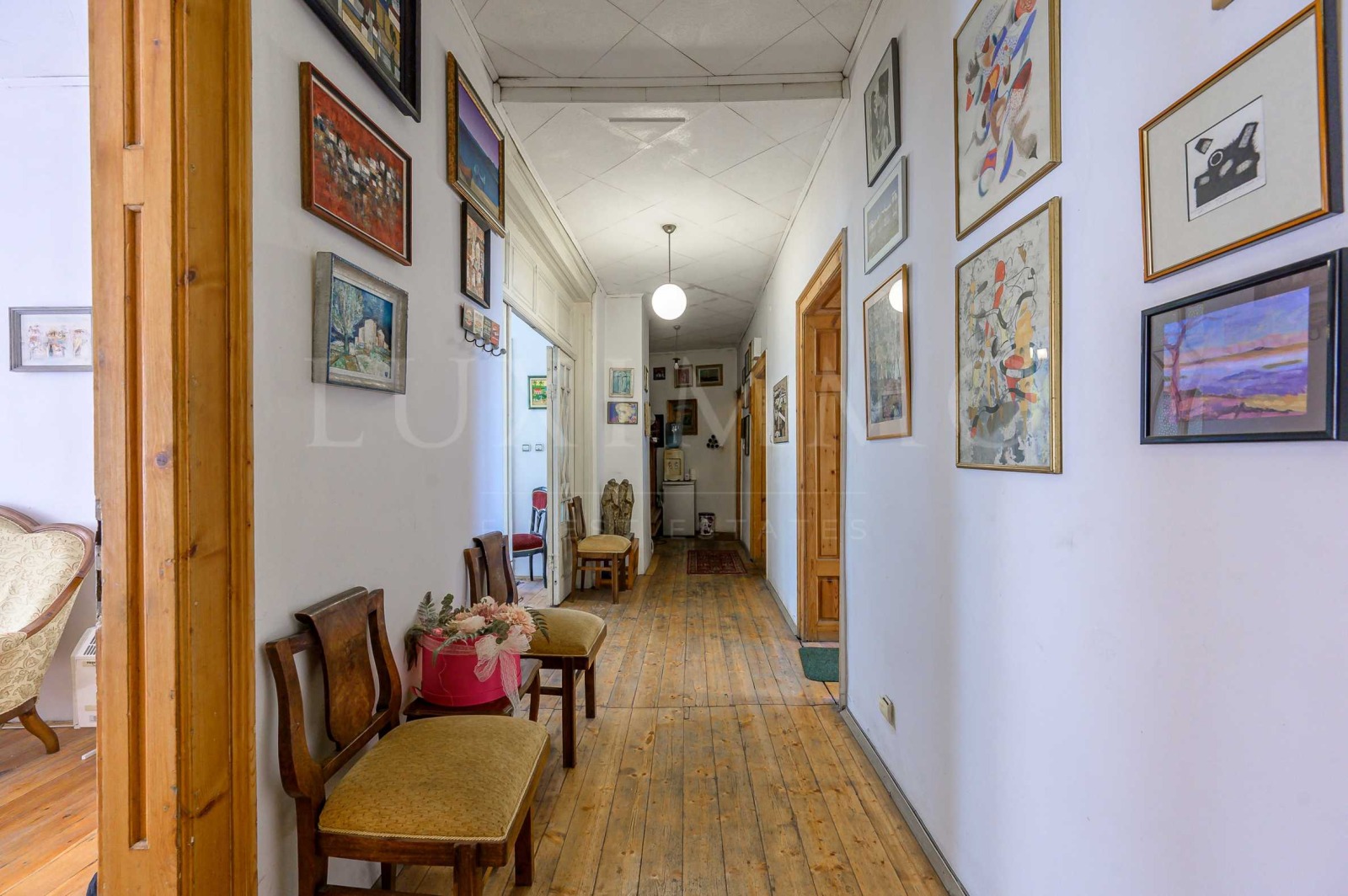 Продава КЪЩА, гр. София, Център, снимка 4 - Къщи - 54201561