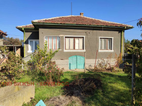 Casa Gomotarți, regiunea Vidin 4