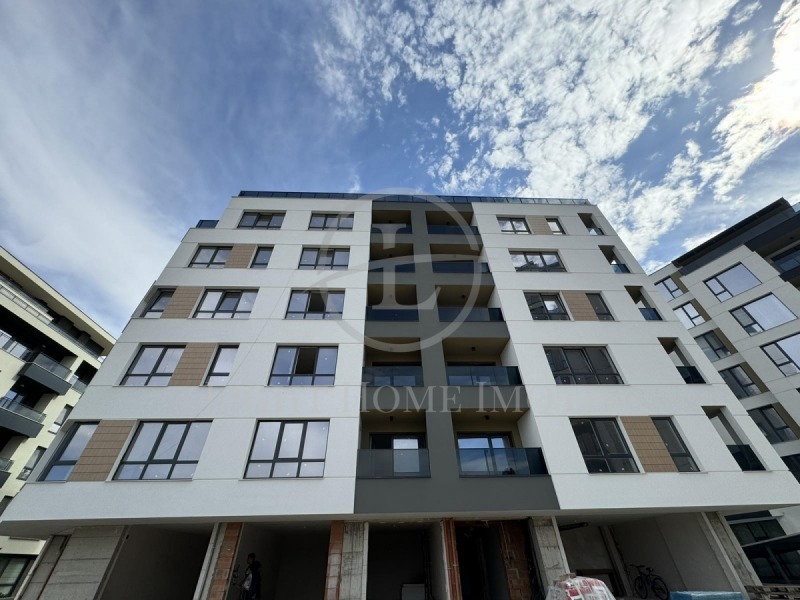 À venda  2 quartos Plovdiv , Hristo Smirnenski , 261 m² | 42842548 - imagem [2]