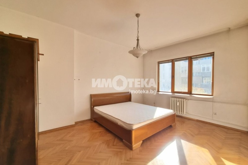 For Sale  2 bedroom Sofia , Tsentar , 118 sq.m | 46030478 - image [2]