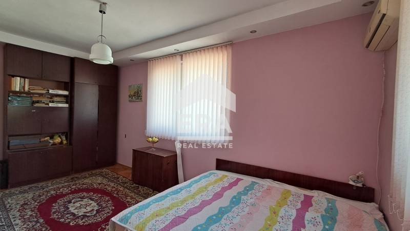 Продава 4-СТАЕН, гр. Варна, Конфуто, снимка 8 - Aпартаменти - 46892005