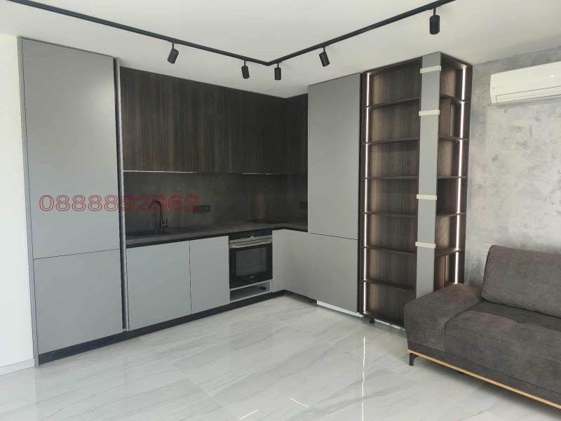 Продава 4-СТАЕН, гр. София, Център, снимка 6 - Апартаменти - 52902022