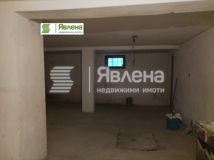 Продава МАГАЗИН, гр. Бургас, Център, снимка 9 - Магазини - 54611102