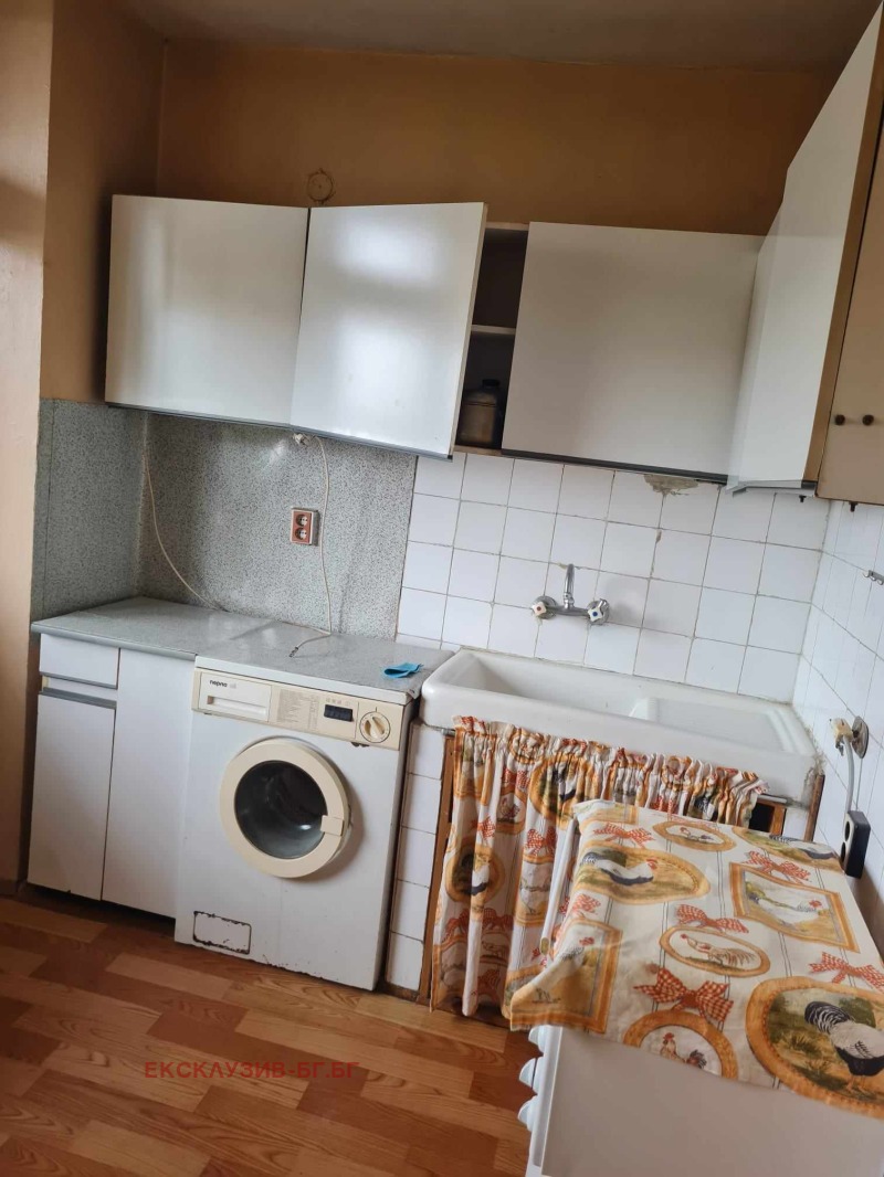 Zu verkaufen  1 Schlafzimmer Schumen , Dobrudschanski , 68 qm | 90781147 - Bild [2]