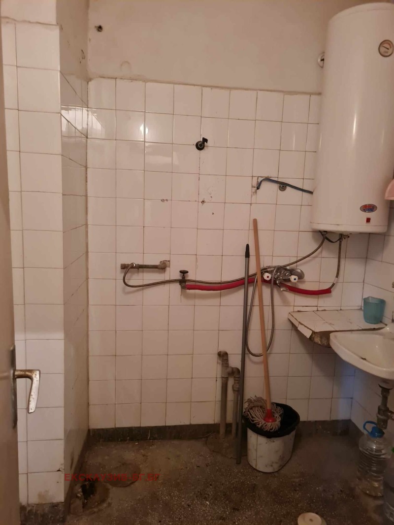 Zu verkaufen  1 Schlafzimmer Schumen , Dobrudschanski , 68 qm | 90781147 - Bild [9]