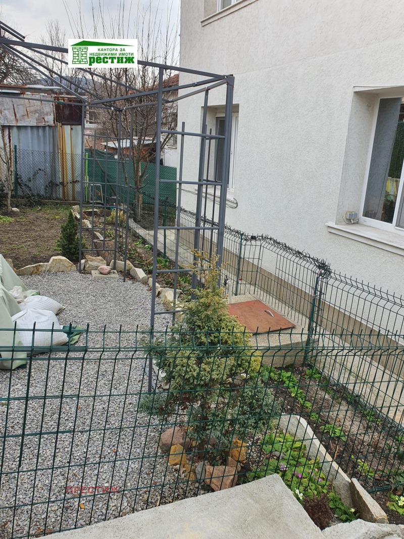 Zu verkaufen  2 Schlafzimmer Pernik , Bajkuschewa mahala , 72 qm | 24645771 - Bild [17]