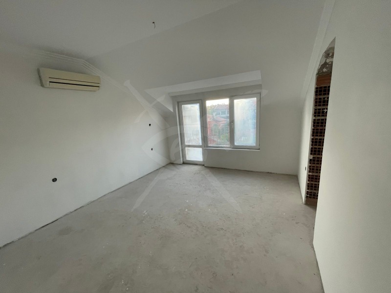 Продава 2-СТАЕН, област Бургас, гр. Айтос • 85000 € / 166245.55 лв. • 16325283 1