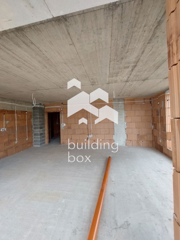 En venta  3 dormitorios Plovdiv , Mladezhki Jalm , 151 metros cuadrados | 41494875 - imagen [3]
