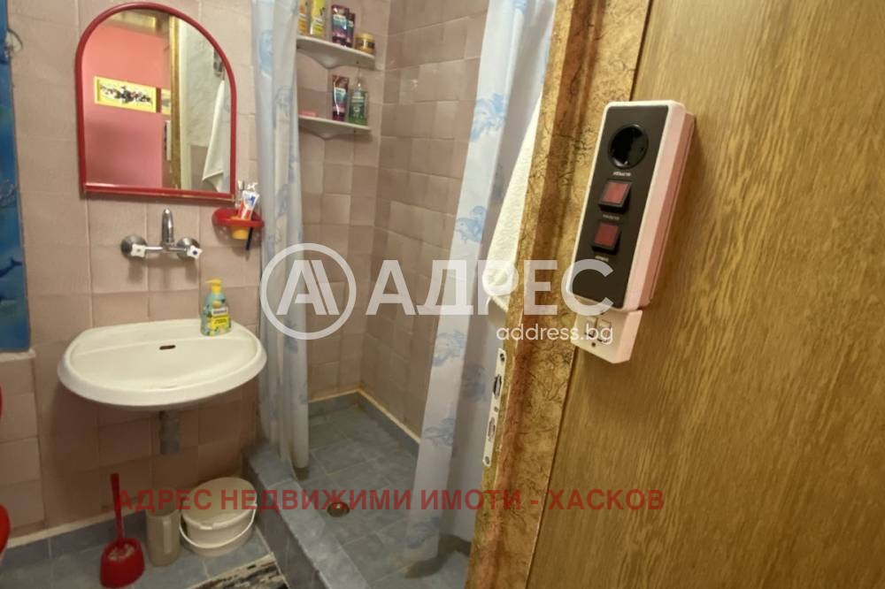 Продава 3-СТАЕН, гр. Хасково, Дружба 1, снимка 11 - Апартаменти - 53634517