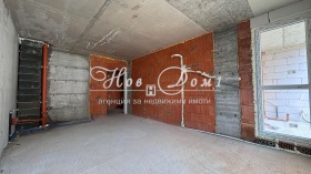 1 dormitorio Yuzhen, Plovdiv 2