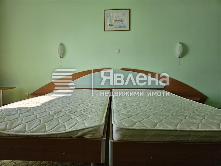 À venda  1 quarto Varna , k.k. Zlatni piasaci , 87 m² | 52136638 - imagem [5]