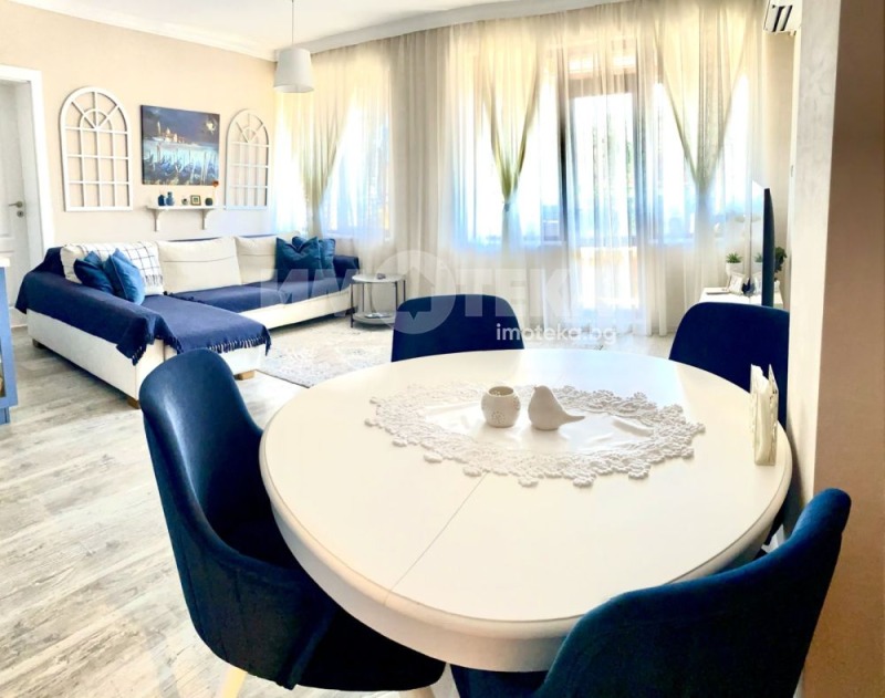 À vendre  3+ chambres Plovdiv , Ostromila , 136 m² | 51172098