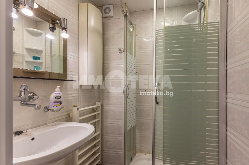 Продава 3-СТАЕН, гр. Варна, Окръжна болница-Генерали, снимка 12 - Апартаменти - 53780938