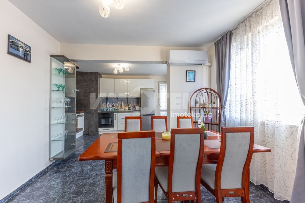 Продава 3-СТАЕН, гр. Варна, Окръжна болница-Генерали, снимка 14 - Апартаменти - 53780938