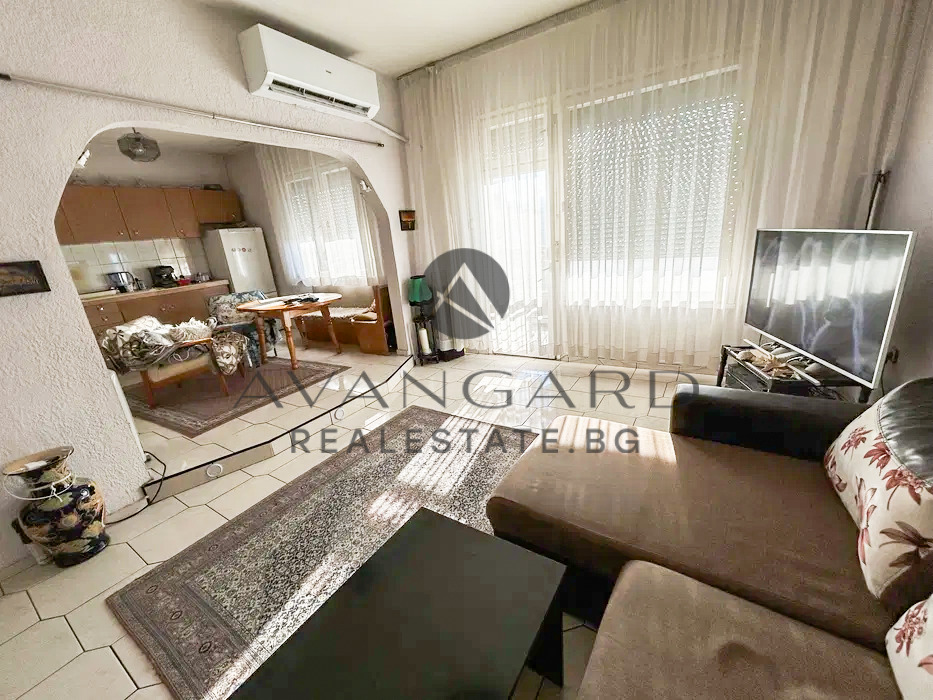 Продава 3-СТАЕН, гр. Пловдив, Тракия, снимка 2 - Апартаменти - 54052609