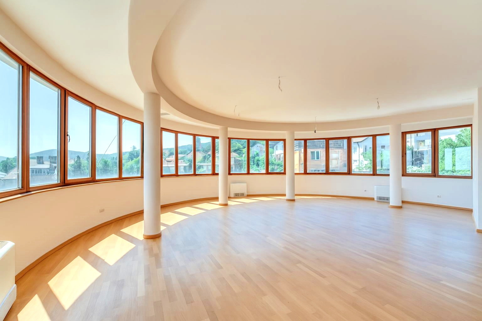 Продава КЪЩА, гр. София, Симеоново, снимка 2 - Къщи - 51564605