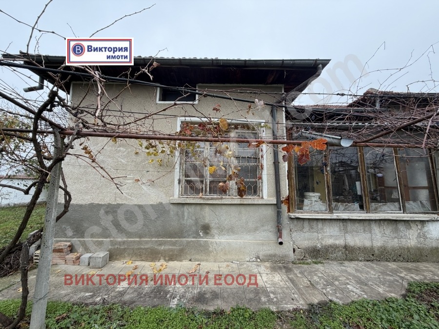 Продава КЪЩА, с. Първомайци, област Велико Търново, снимка 2 - Къщи - 52661390