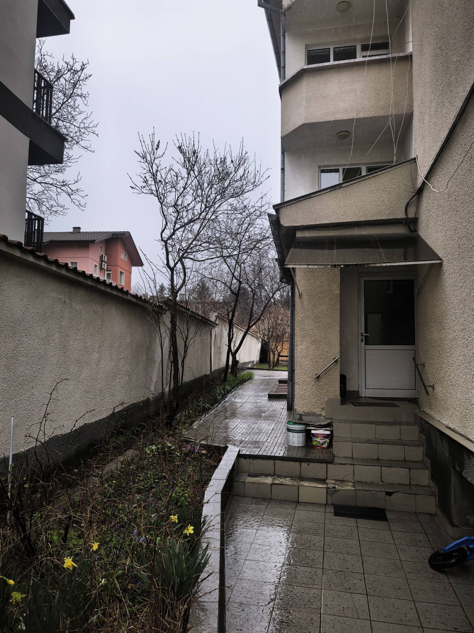 Продава КЪЩА, гр. София, гр. Банкя, снимка 2 - Къщи - 54063744