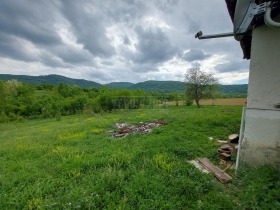 Casa Dabravata, región Lovech 9