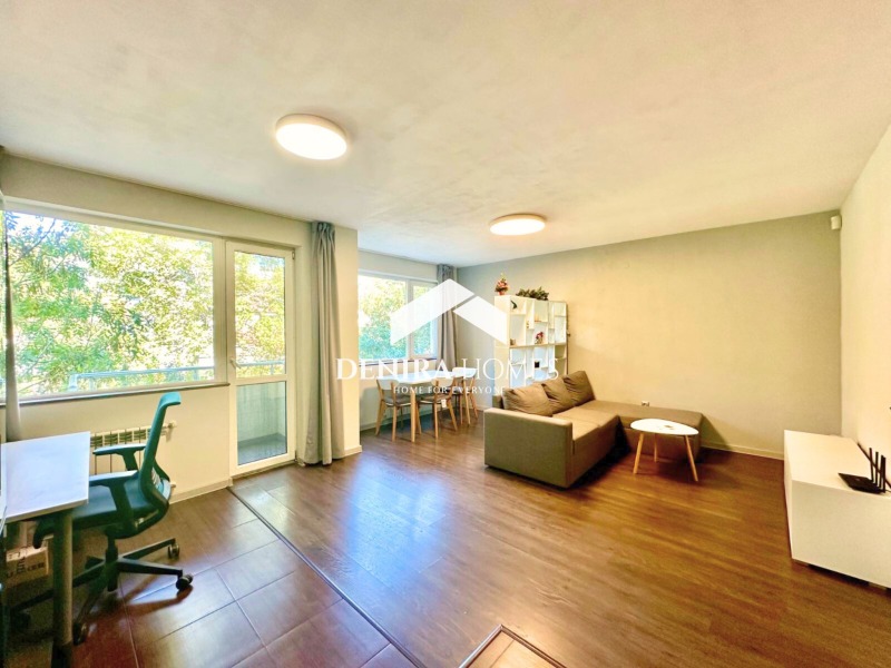 Продава 2-СТАЕН, гр. София, Център, снимка 2 - Апартаменти - 53452878