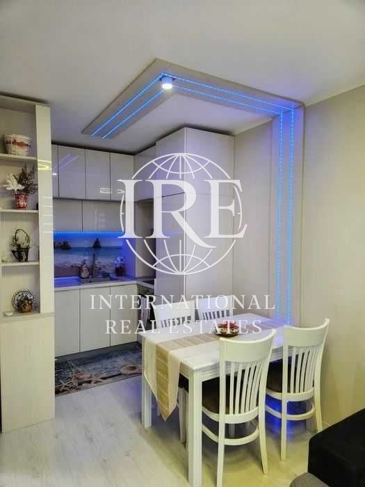 Продава 2-СТАЕН, гр. Варна, м-т Пчелина, снимка 2 - Апартаменти - 52732861