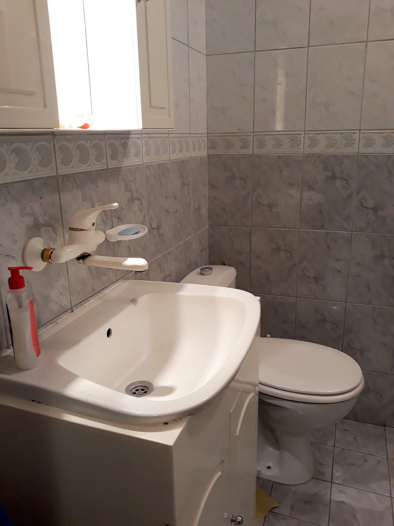 Продава  3-стаен град Добрич , Център , 100 кв.м | 93500268 - изображение [11]