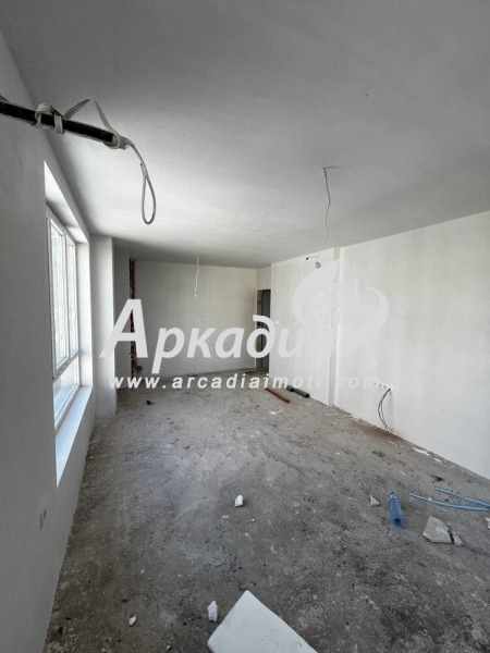 Продава 3-СТАЕН, гр. Пловдив, Въстанически, снимка 2 - Апартаменти - 53108517