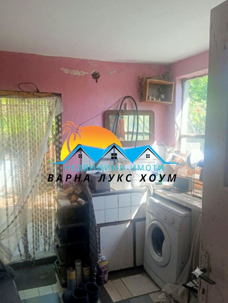 Продава КЪЩА, с. Китка, област Варна, снимка 4 - Къщи - 55610243