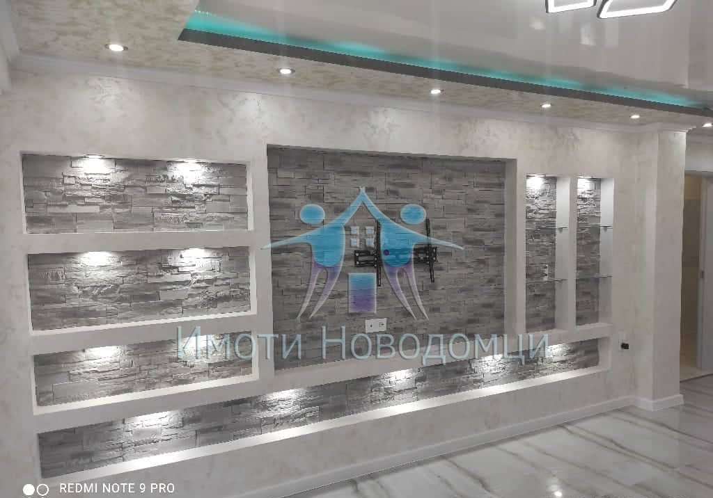 Продава 3-СТАЕН, гр. Шумен, Добруджански, снимка 2 - Апартаменти - 42042313
