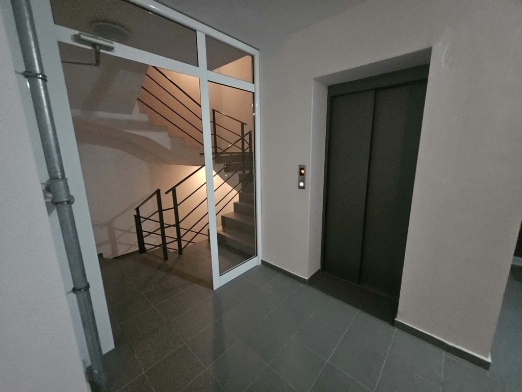 Продава 3-СТАЕН, гр. Кърджали, Възрожденци, снимка 10 - Апартаменти - 55816198