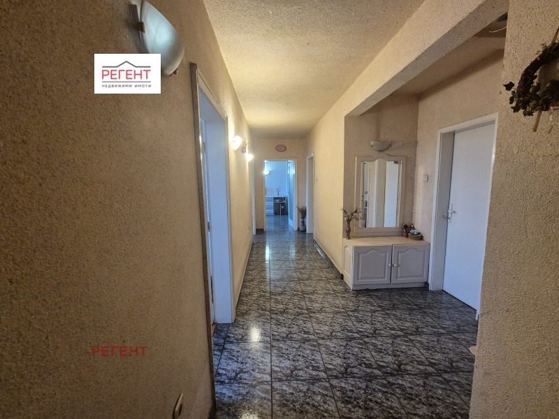 De vânzare  2 dormitoare Gabrovo , Țentâr , 150 mp | 95933413 - imagine [7]