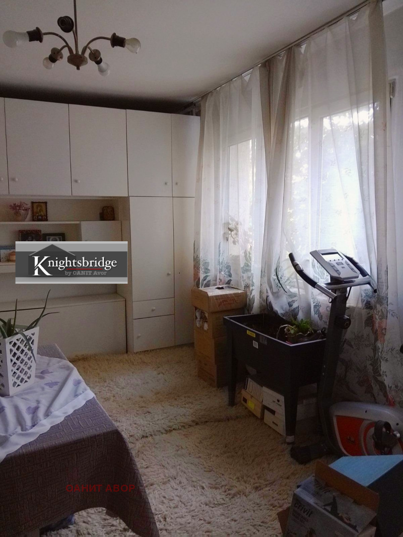 Na prodej  3 ložnice Sofia , Ljulin 10 , 95 m2 | 36836520 - obraz [3]