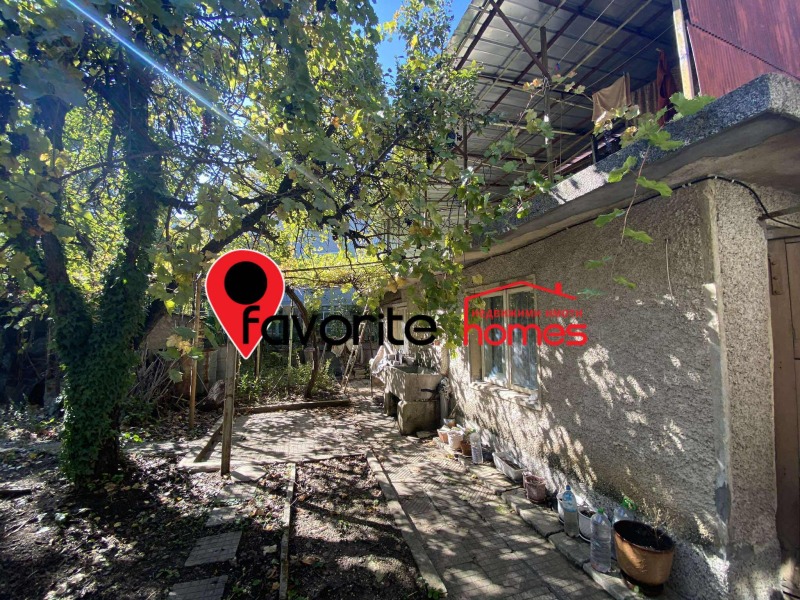 Продава ЕТАЖ ОТ КЪЩА, гр. Шумен, 2-ри корпус, снимка 10 - Етаж от къща - 52629871