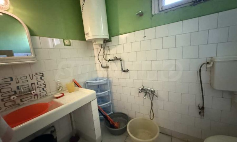 Продава КЪЩА, гр. Елена, област Велико Търново, снимка 13 - Къщи - 52289003