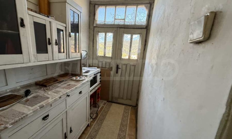 Продава КЪЩА, гр. Елена, област Велико Търново, снимка 9 - Къщи - 52289003