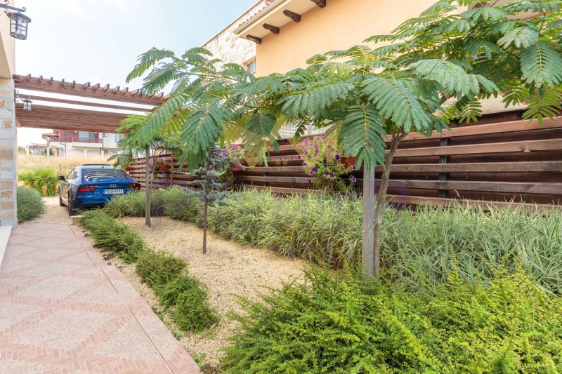 Продава КЪЩА, с. Лозенец, област Бургас, снимка 17 - Къщи - 53560451