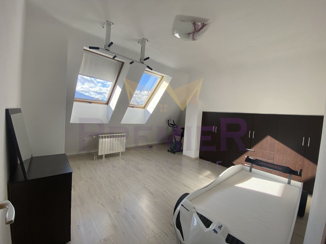 ������� 4-����� | Imot.bg � ����������� 8