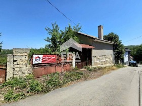 Maison Tabatchka, région Roussé 3
