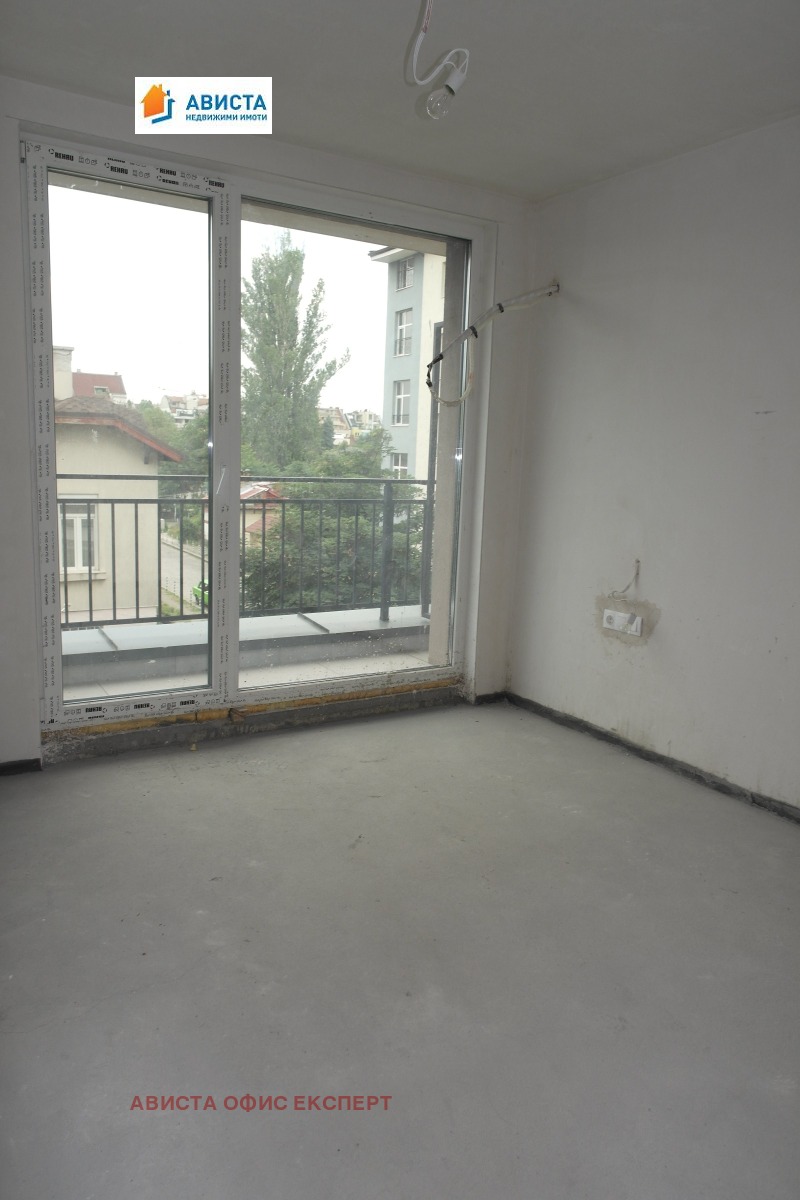 De vânzare  1 dormitor Sofia , Țentâr , 70 mp | 89323119 - imagine [3]