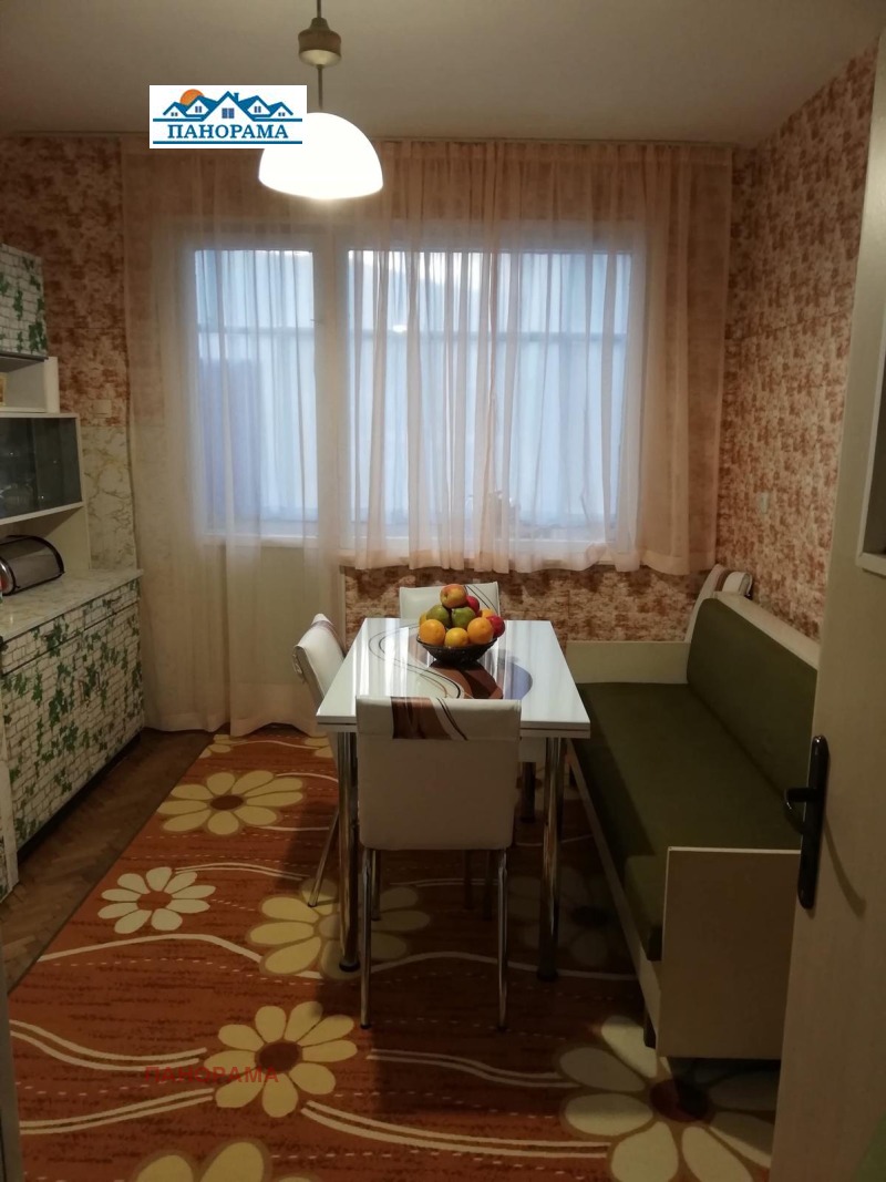 Продава 3-СТАЕН, гр. Чепеларе, област Смолян, снимка 3 - Aпартаменти - 49097675