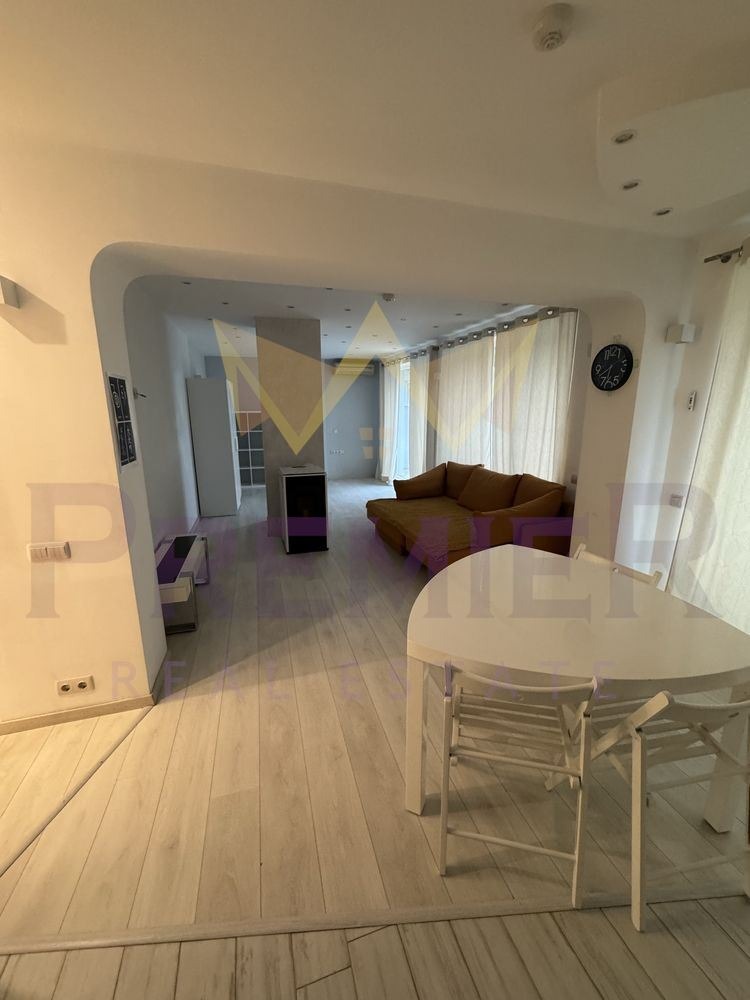 Продава 3-СТАЕН, гр. Варна, Бриз, снимка 2 - Апартаменти - 54600841
