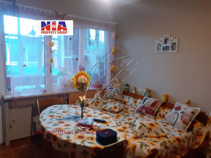 Продава КЪЩА, гр. Бургас, Победа, снимка 1 - Къщи - 48692380