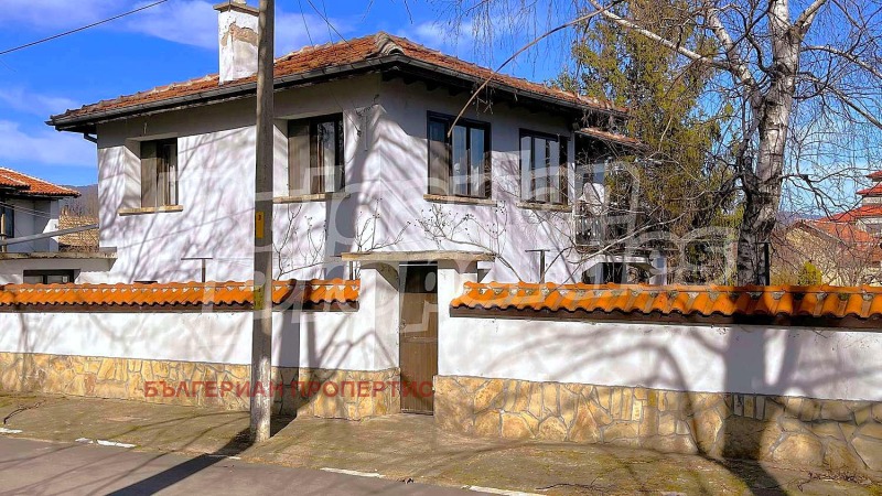 Продава КЪЩА, област Стара Загора, с. Нова махала • 79000 € / 154510.57 лв. • 90684107 1