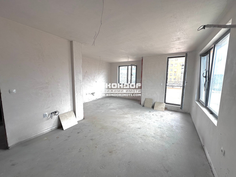 À venda  1 quarto Plovdiv , Centar , 122 m² | 68800973 - imagem [2]