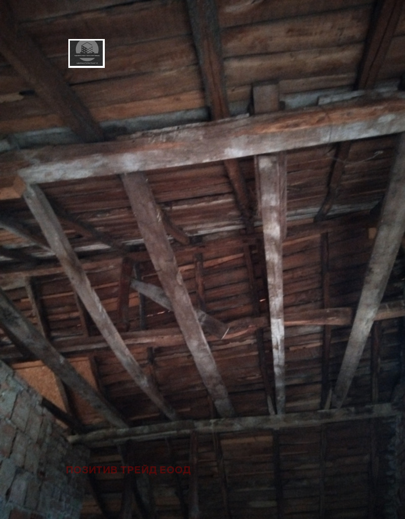 Продава КЪЩА, с. Крайници, област Кюстендил, снимка 9 - Къщи - 53010639