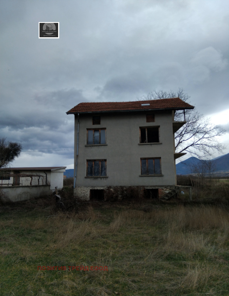 Продава КЪЩА, с. Крайници, област Кюстендил, снимка 4 - Къщи - 53010639