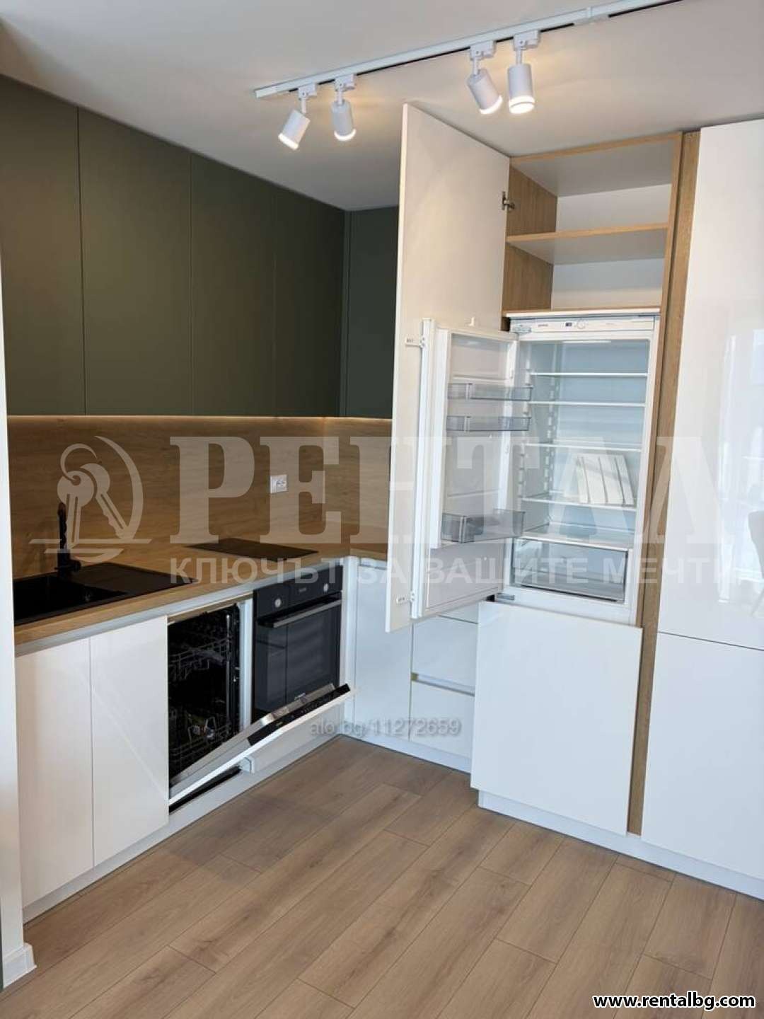 Продава 3-СТАЕН, гр. Пловдив, Кючук Париж, снимка 3 - Апартаменти - 55895944